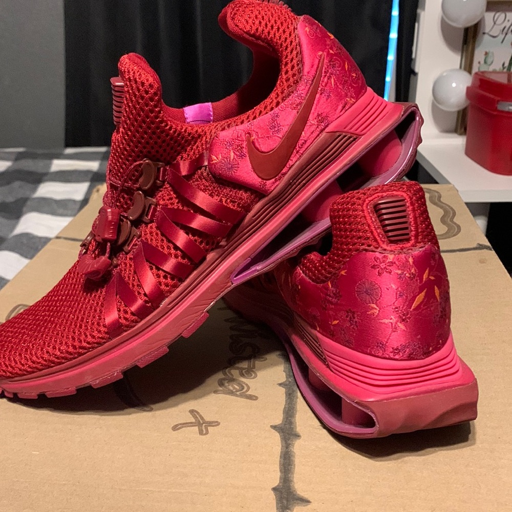 Woman shoes